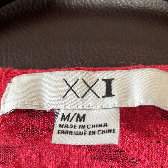 NWOT Long sleeve lace top - Picture 7 of 7